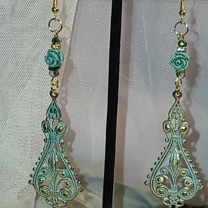 Antique style earings